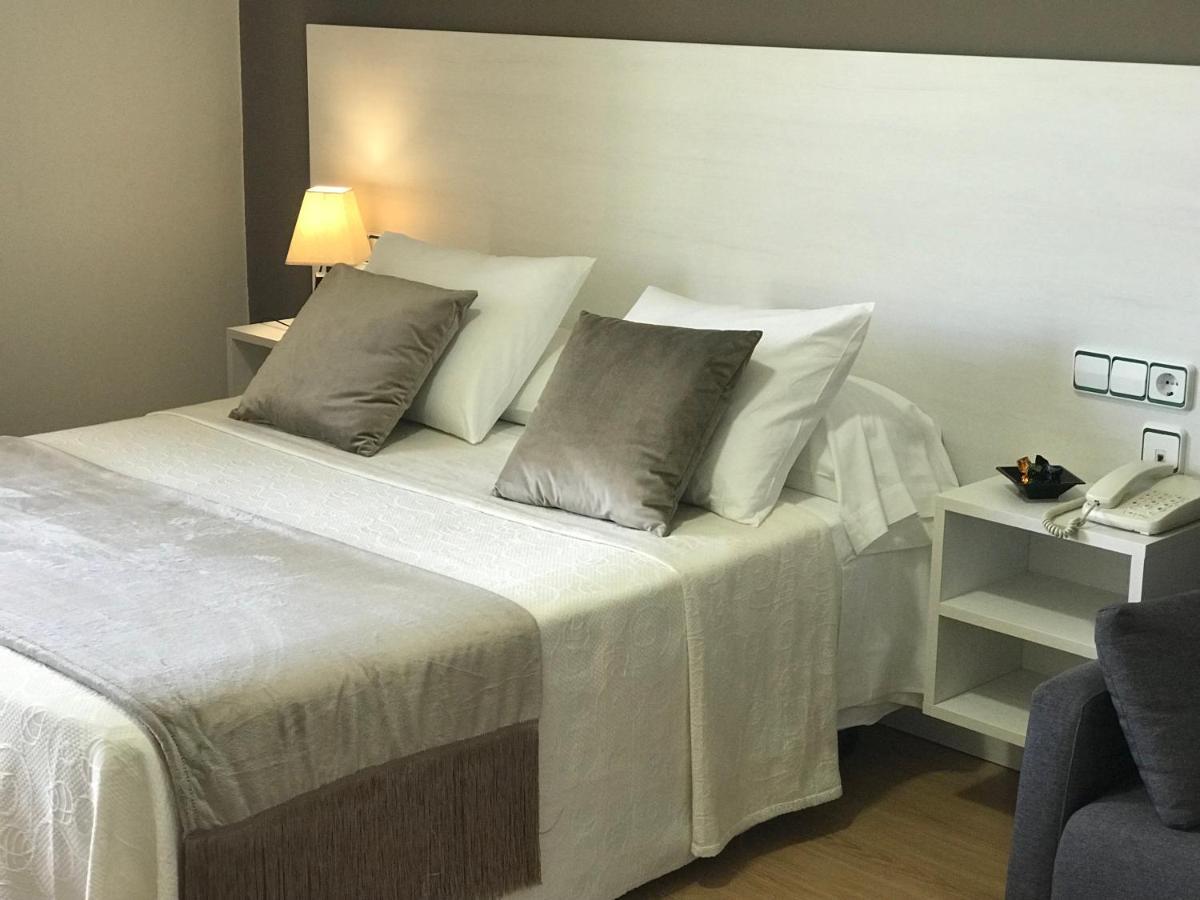 Hotel Nuevo Vichona Sanxenxo Ngoại thất bức ảnh