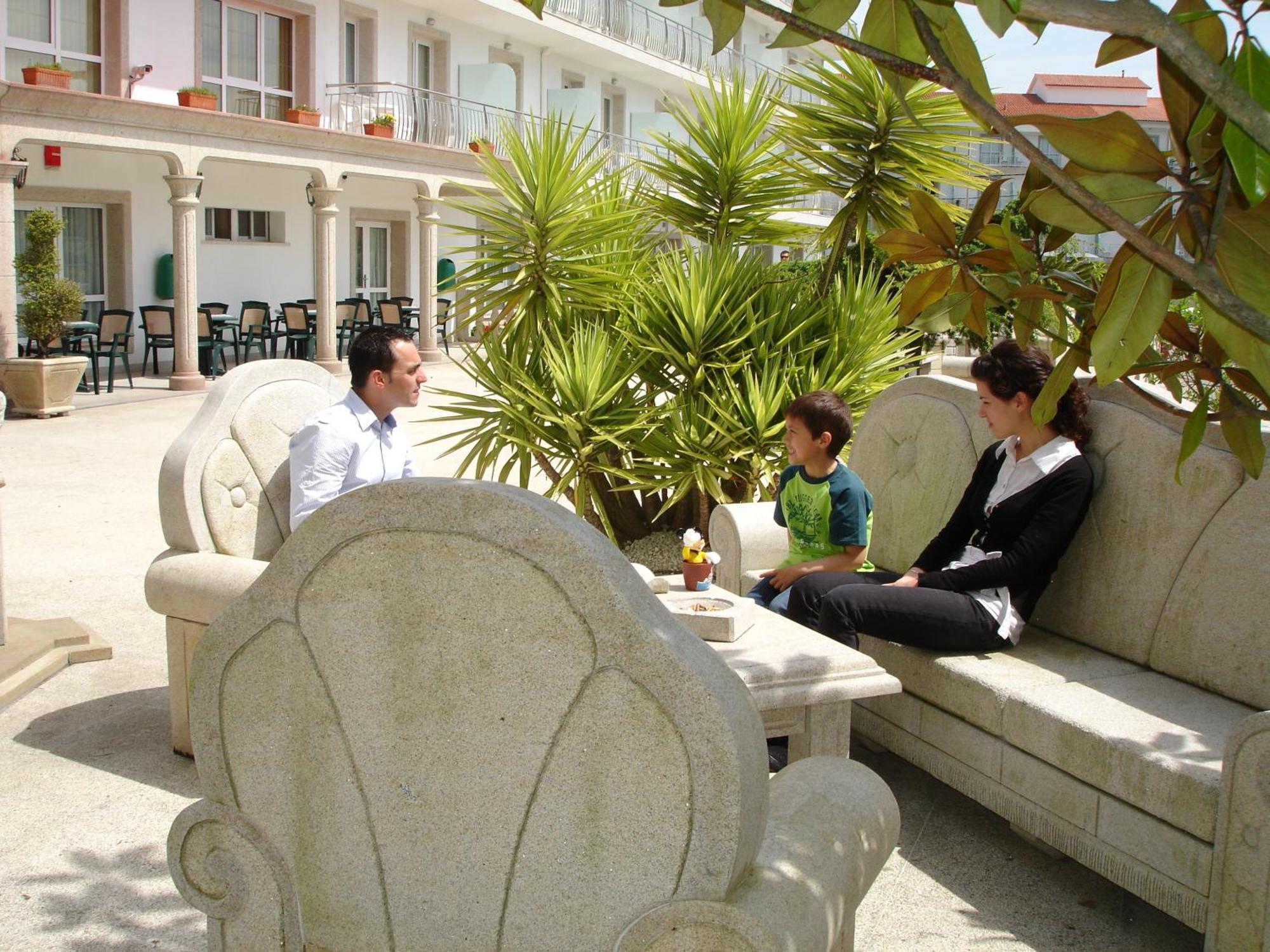 Hotel Nuevo Vichona Sanxenxo Ngoại thất bức ảnh