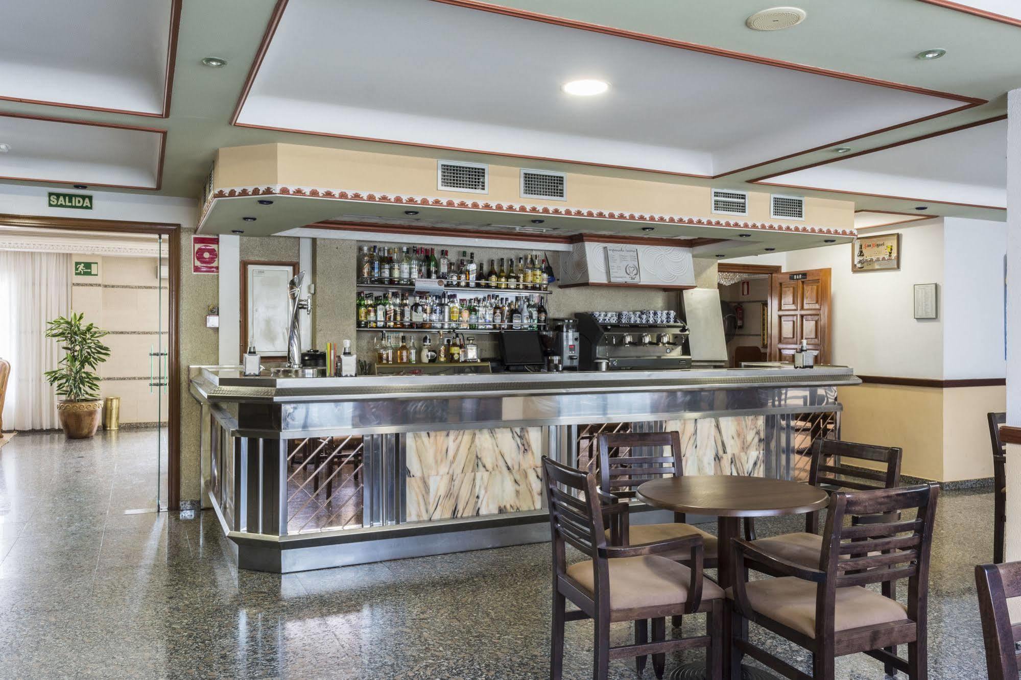 Hotel Nuevo Vichona Sanxenxo Ngoại thất bức ảnh